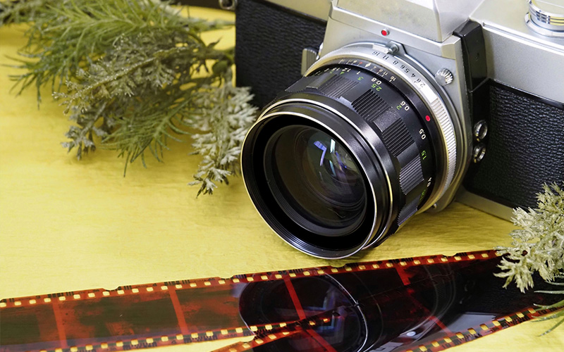 プロが使用するカメラとネガ